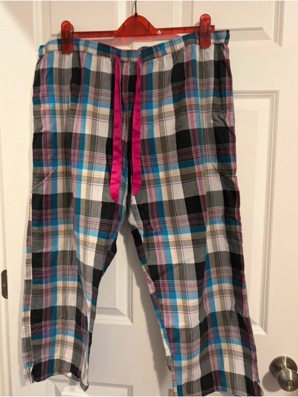 Secret Treasures Girls Plaid Joggers with Pink Drawstring